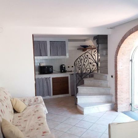 Raffinato Bilocale A Lido Di Camaiore Vicino Al Mare Luaran gambar